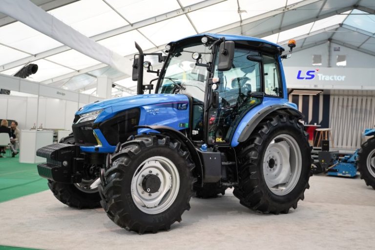 Already in Poland! The latest model under the LS Tractor – MT7 brand