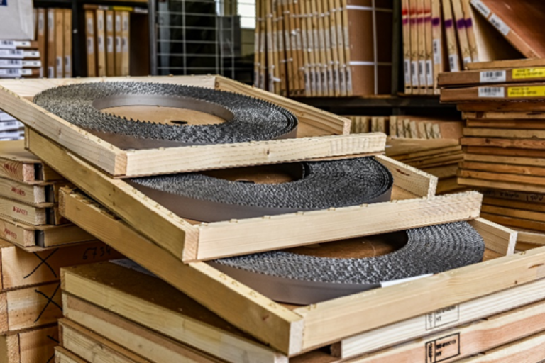 Improve your work efficiency – start with the Sword band saw.